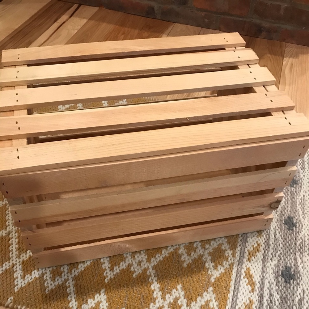 Wood storage crate